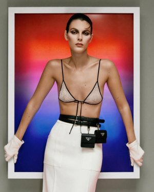 @vittoria by @carlijnjacobs for @vogueitalia @katieburnett__ @samvissermakeup @beatrice_eni @h...jpg