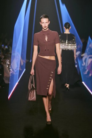 Hobeika_fw25_runway_press_look19.jpg