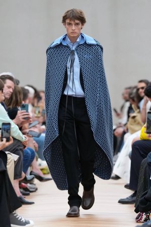 DIOR.jpg