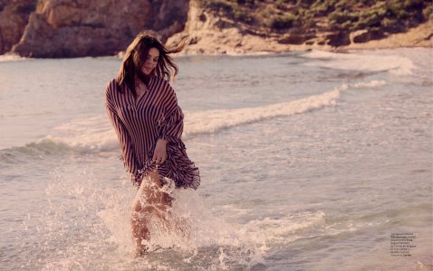 8 Marie Claire 8 2025.jpg 8 Marie Claire 8 2025.jpg