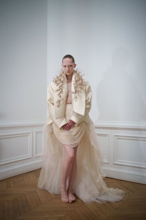 ashi-hc-bks-f25-088.jpg