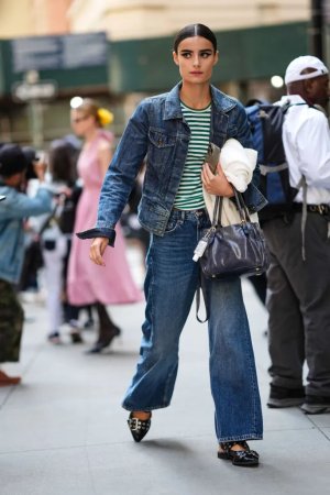 new-york-fashion-week-street-style-ganni-flats-2.jpg