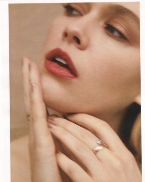 victorialee~p~CRX-wU4pQuC~1.jpg