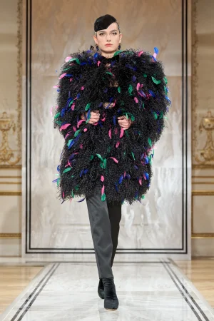 00021-armani-prive-fall-2025-couture-credit-gorunway.jpg.webp