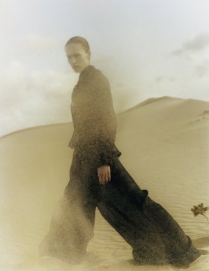 2DM_MGMT_PH_AH_0220525_VOGUE_PORTUGAL_TIFFS-16.jpg