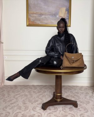 Balenciaga-Fall-2025-Ad-Campaign-The-Impression-023-scaled.jpg