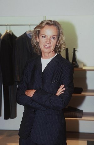 jil-sander-portrait-gettyimages-165133195.jpg