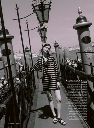 Vanity Fair Italia N.30 - 30 Luglio 2025-75 拷貝.jpg