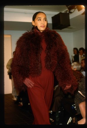 010-michael-kors-fall-1998-ready-to-wear-anna-bayle.jpg 010-michael-kors-fall-1998-ready-to-wear-anna-bayle.jpg