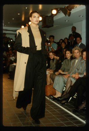021-michael-kors-fall-1998-ready-to-wear-linda-evangelista.jpg