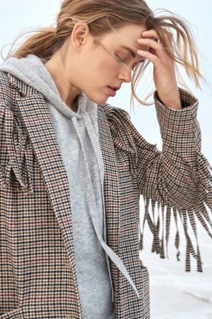 jagger-mustardminihoundstooth1_c18e0b6d-7bc1-4a9e-9652-82083187cb2a.jpg
