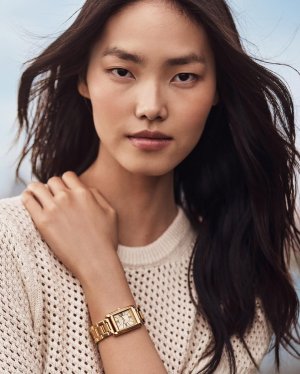 Dress for the summer you want. Easy-going separates and artisanal accessories were made for go...jpg