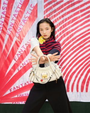 marc-jacobs_fall-campaign_hero-2.jpg