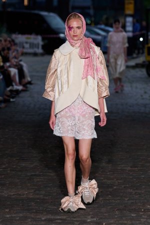 SS26-Copenhagen-Fashion-Week-Caro-Editions-Runway-2x3-James-Cochrane-28 (1).jpg