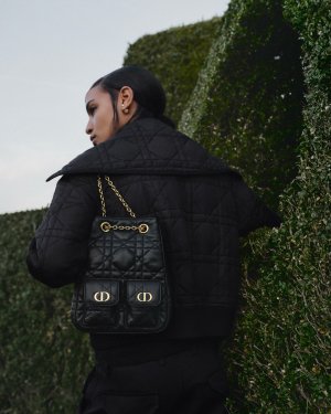 dior_1755777600_3703252604120408010_550072490.jpg
