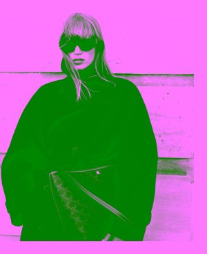 Elle USA - September 2025_ページ_035.jpg