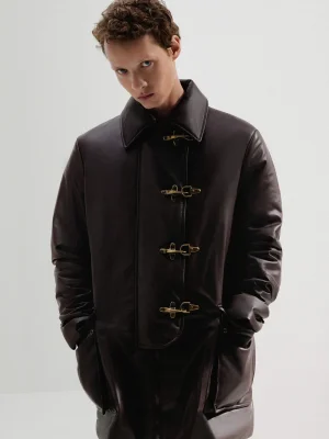 LOEWE_FW25_MAIN_CAMPAIGN_FELIX_KAMMERER_CROPPED_2250X3000_12.webp