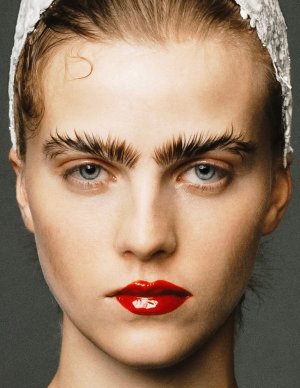 @wmagchina [ The Artisan Issue)Photography- @zhonglin_Styling- @austin_fengStarring- @libbyybenn.jpg