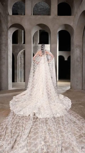 galia-lahav-kiss-and-tell-42 拷貝.jpg