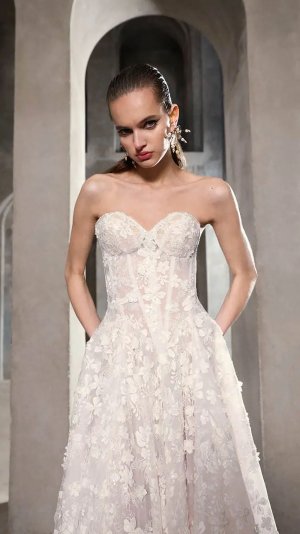 galia-lahav-kiss-and-tell-49 拷貝.jpg