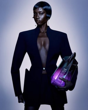 Face of Mugler Alien @anokyai exudes otherworldly energy with her Alien Extraintense.@anokyai we.jpg