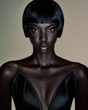 A transcending presence- Mugler Alien @anokyai embodies the extraordinary solar energy of Alien .jpg