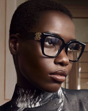 ferragamo-fall-2025-ad-campaign-the-impression-009.jpg