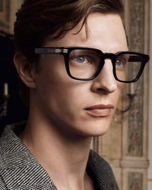 ferragamo-fall-2025-ad-campaign-the-impression-008.jpg