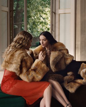 ferragamo-fall-2025-ad-campaign-the-impression-026.jpg
