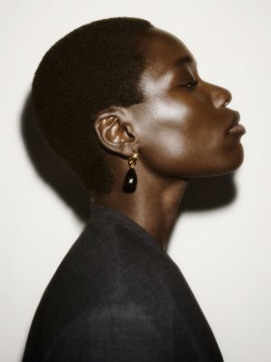cos-fall-2025-ad-campaign-the-impression-020.jpg