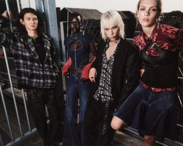 versacejeanscouture_1756656001_3710797559536289225_9050983050.jpg