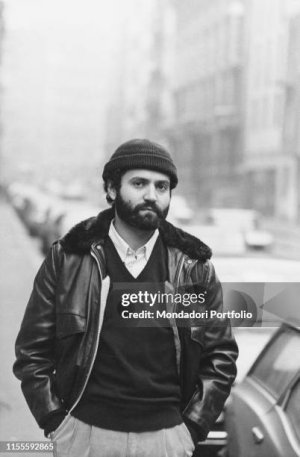 italian-fashion-designer-gianni-versace-wearing-a-cuckoo-beanie-1976.jpg