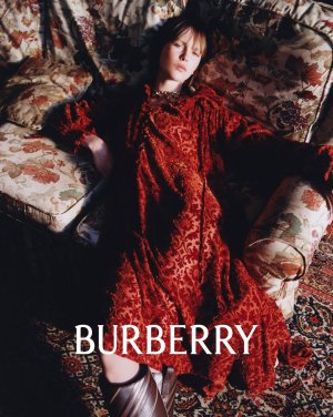 Burberry Winter 2025 Campaign Sam RockDaniel Lee2025 (1).jpg