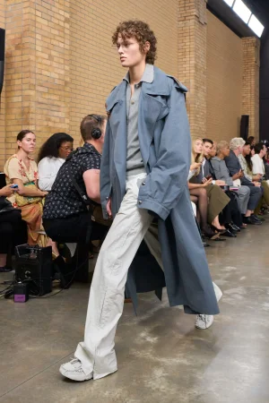 00132-calvin-klein-spring-2026-ready-to-wear-detail-credit-brand.webp