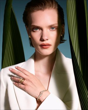 PANTHERE-DE-CARTIER_-COPY-RIGHTS-Amanda-Charchian_Cartier_26082026-3.jpg