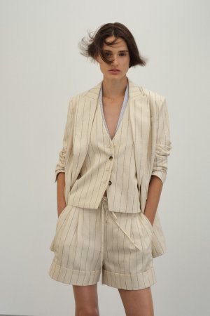 00003-rag-and-bone-spring-2026-ready-to-wear-credit-brand.jpg