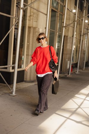 Bibi-Breslin-2025-09-13-NYFW-SS26-StreetStyle4-MelodieJeng-MJJ_1122.jpg