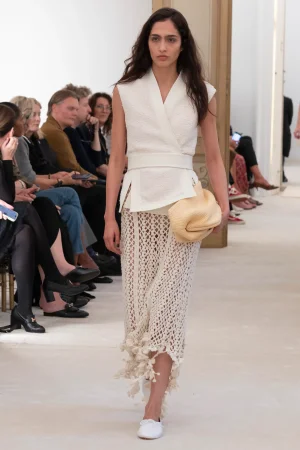 00005-alberta-ferretti-spring-2026-ready-to-wear-credit-brand.webp