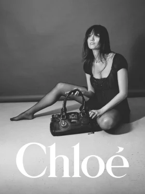 Chloe-Paddington-Bag-Campaign-csty-002.jpg.webp