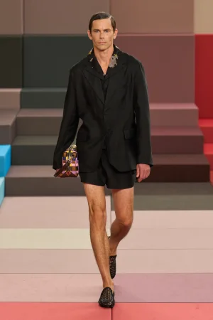 00072-fendi-spring-2026-ready-to-wear-credit-gorunway.webp
