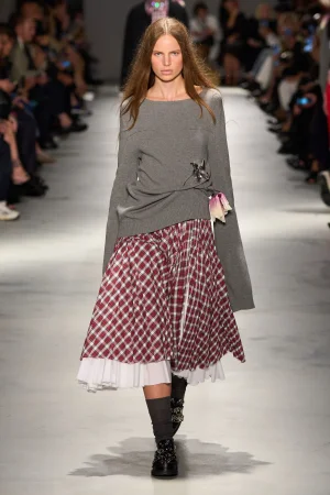 00014-no-21-spring-2026-ready-to-wear-credit-gorunway.webp