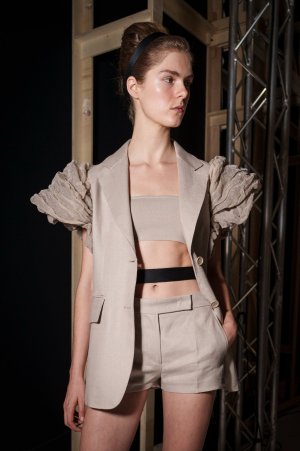 max-mara-bks-s26-042.jpg