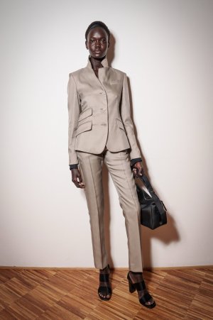 max-mara-bks-s26-069.jpg