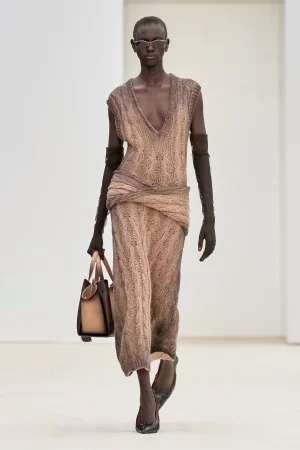 00029-ferrari-spring-2026-ready-to-wear-credit-gorunway.webp
