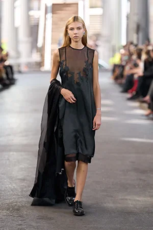 00025-julie-kegels-spring-2026-ready-to-wear-credit-gorunway.webp