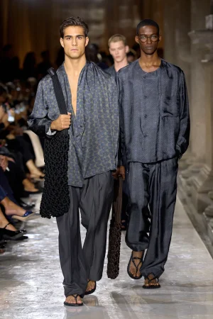 00037-giorgio-armani-spring-2026-ready-to-wear-credit-gorunway.webp