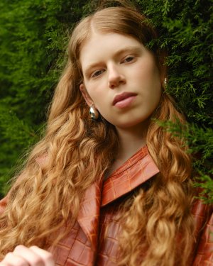 LIANA-COOL-PRETTY-COOL-EDITORIAL-MELBOURNE-PHOTOGRAPHER-AMELIA-DOWD-STYLIST-CECILE-HUYNH-8.jpg