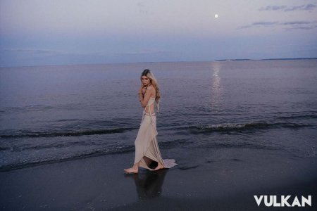 VulkanFuturistNomad16.jpg