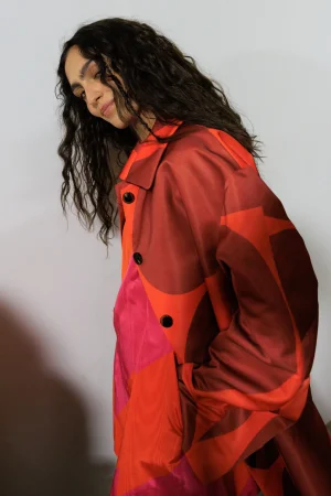 DriesVanNoten_PFW_SS26_backstage_acielle_35.webp