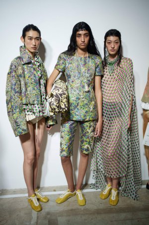 van-noten-bks-s26-118.jpg